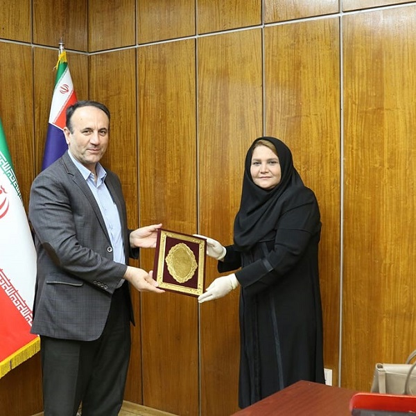 تقدیر از دکتر-مناطق