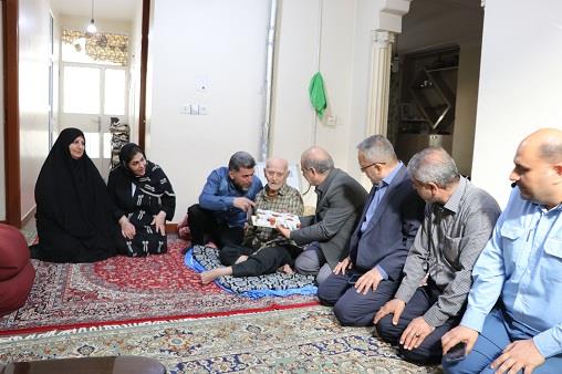 دیدار با خانواده شهدا-هفته بسیج