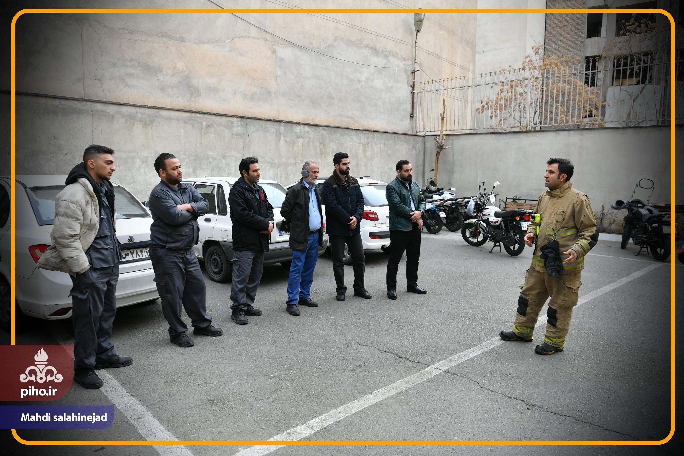 دوره آتش نشانی 12