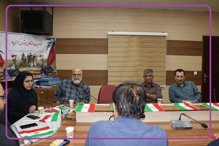تجلیل از ایثارگران1405