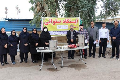 گزارش تصویری/ برپایی ایستگاه صلواتی به مناسبت ولادت حضرت زهرا(س) و روز مادر در بیمارستان نفت مسجدسلیمان